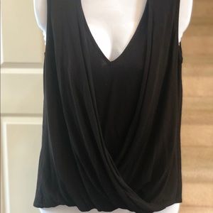 Julio black 2-layers plunge neck sleeveless top sz 8-M
